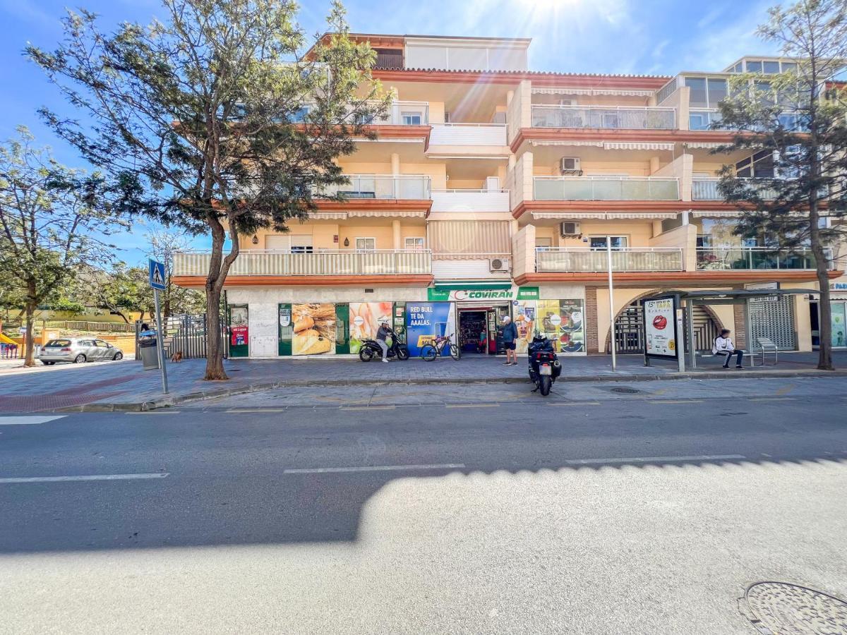 Apartamento A 900 M De La Playa Y Con Vistas Al Mar En Fuengirola Exterior foto