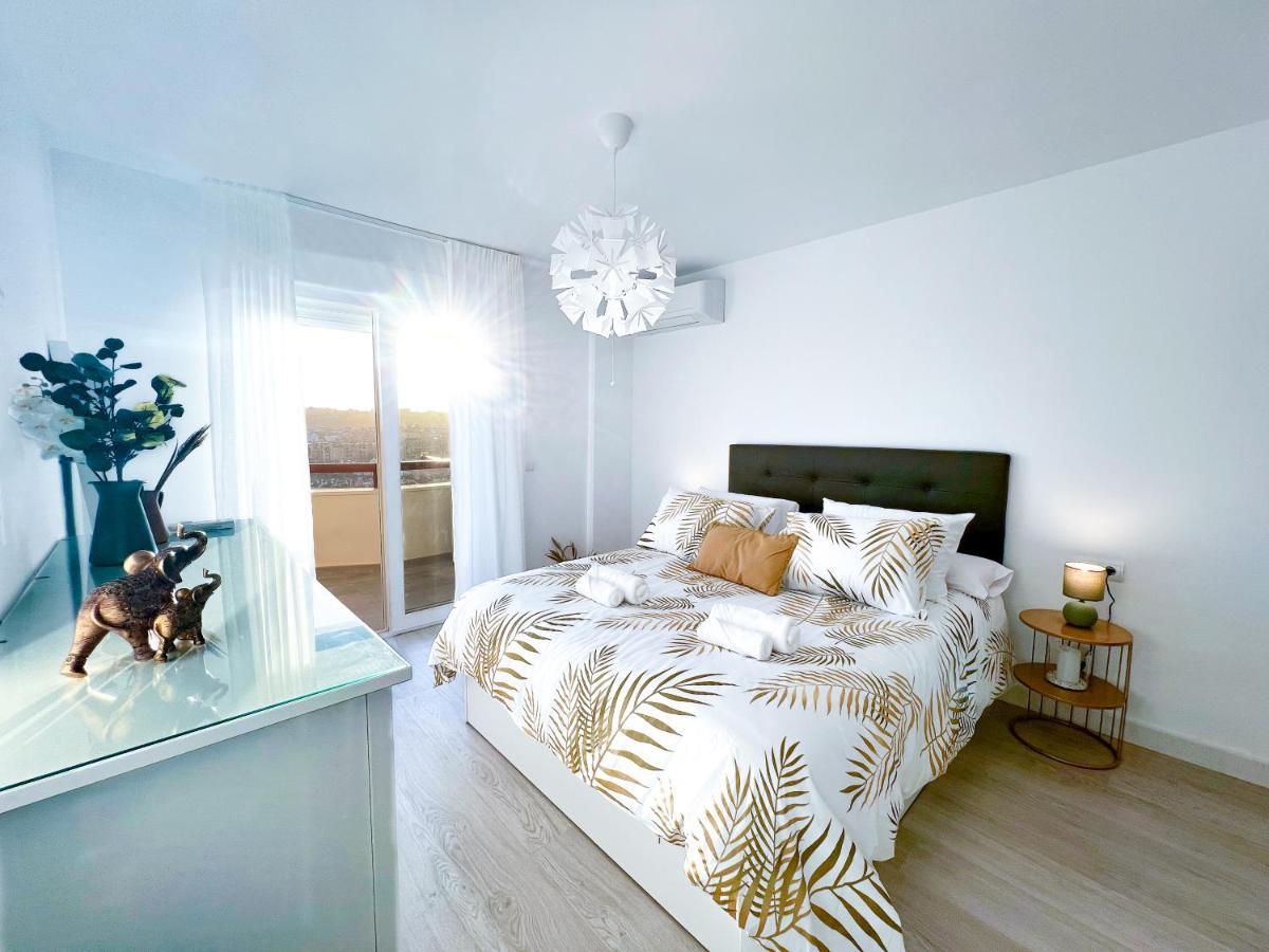 Apartamento A 900 M De La Playa Y Con Vistas Al Mar En Fuengirola Exterior foto