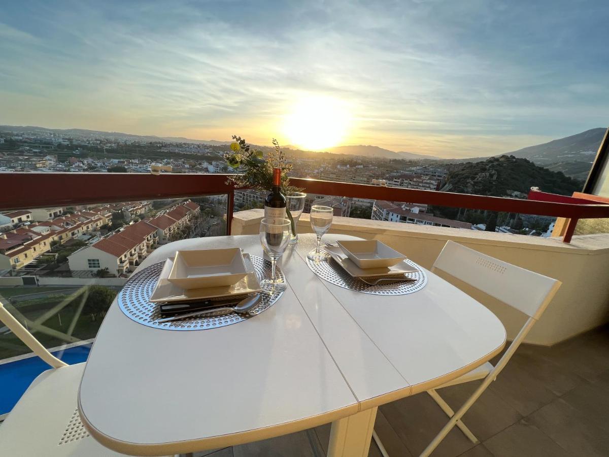 Apartamento A 900 M De La Playa Y Con Vistas Al Mar En Fuengirola Exterior foto