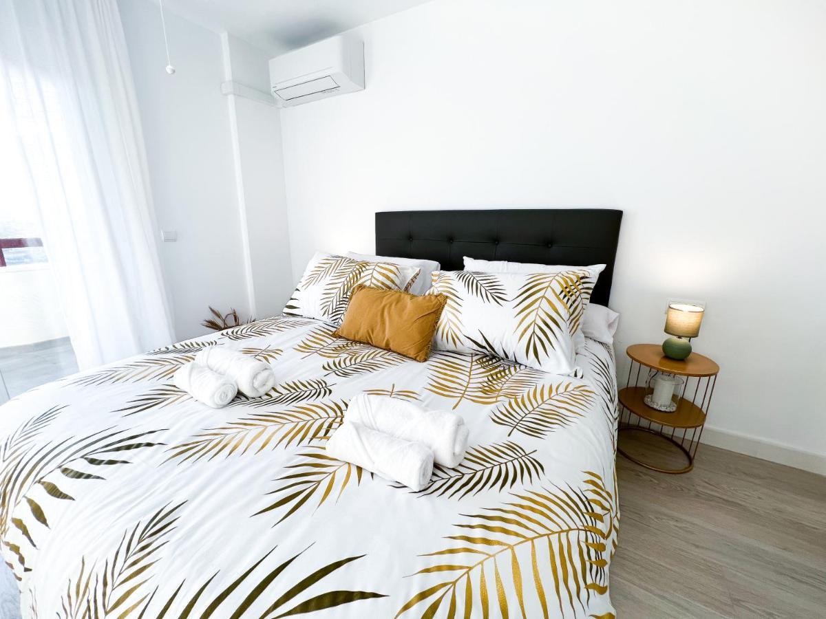 Apartamento A 900 M De La Playa Y Con Vistas Al Mar En Fuengirola Exterior foto